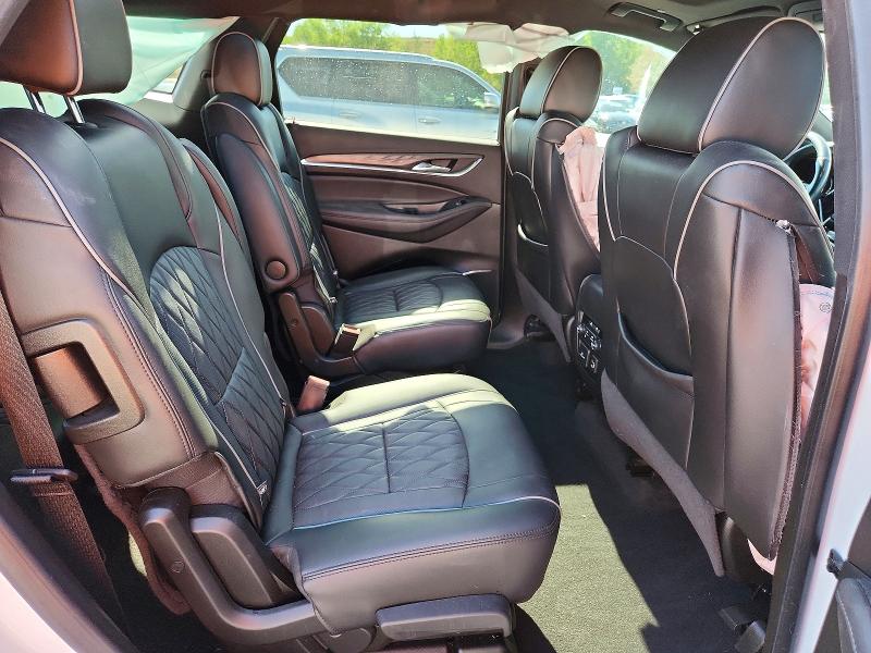 Продажа на аукционе авто 2023 Buick Enclave, vin: 5GAEVCKW9PJ203176, номер лота: 66148226