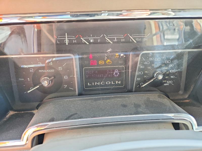 Продаж на аукціоні авто 2011 Lincoln Navigator, vin: 5LMJJ3H59BEJ04598, номер лоту: 67030906