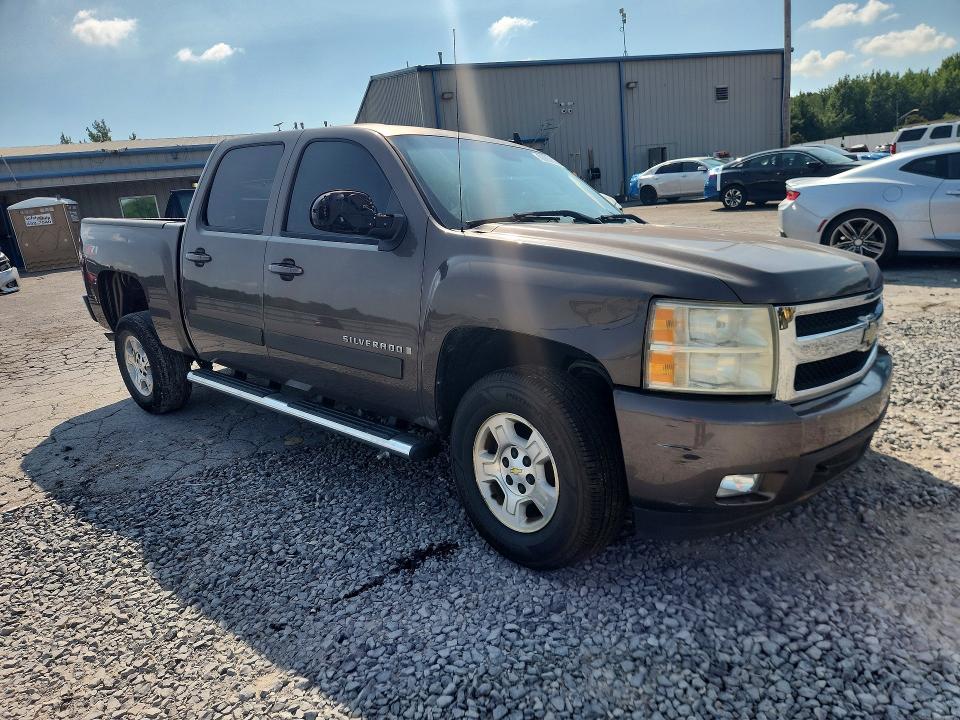 63692066 :رقم المزاد ، 2GCEC130171725121 vin ، 2007 Chevrolet Silverado مزاد بيع