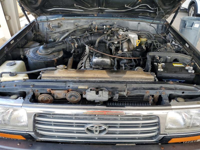 1996 Toyota Land Cruiser მანქანა იყიდება აუქციონზე, vin: JT3HJ85J1T0139935, აუქციონის ნომერი: 64208636