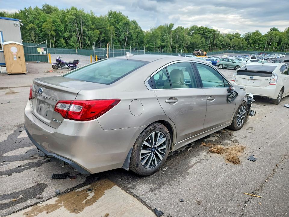 2019 Subaru Legacy მანქანა იყიდება აუქციონზე, vin: 4S3BNAH62K3029624, აუქციონის ნომერი: 66029826