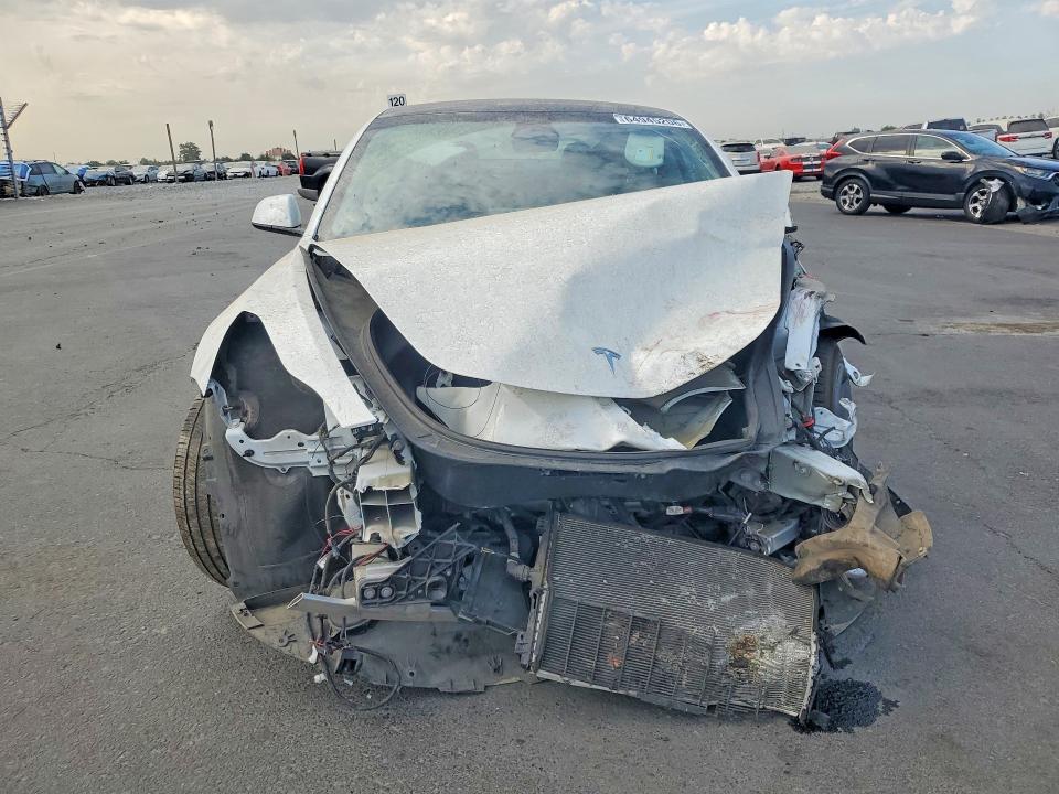 2023 Tesla Model 3 მანქანა იყიდება აუქციონზე, vin: 5YJ3E1EA3PF485915, აუქციონის ნომერი: 64945206