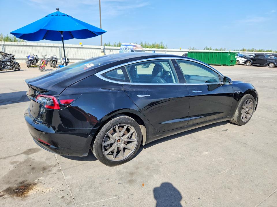 2018 Tesla Model 3 მანქანა იყიდება აუქციონზე, vin: 5YJ3E1EA4JF034371, აუქციონის ნომერი: 66128886