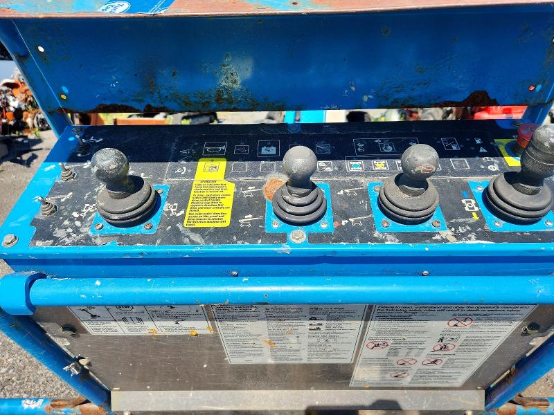 62317086 :رقم المزاد ، Z80133973 vin ، 2013 Other Construction Construction Equipment مزاد بيع