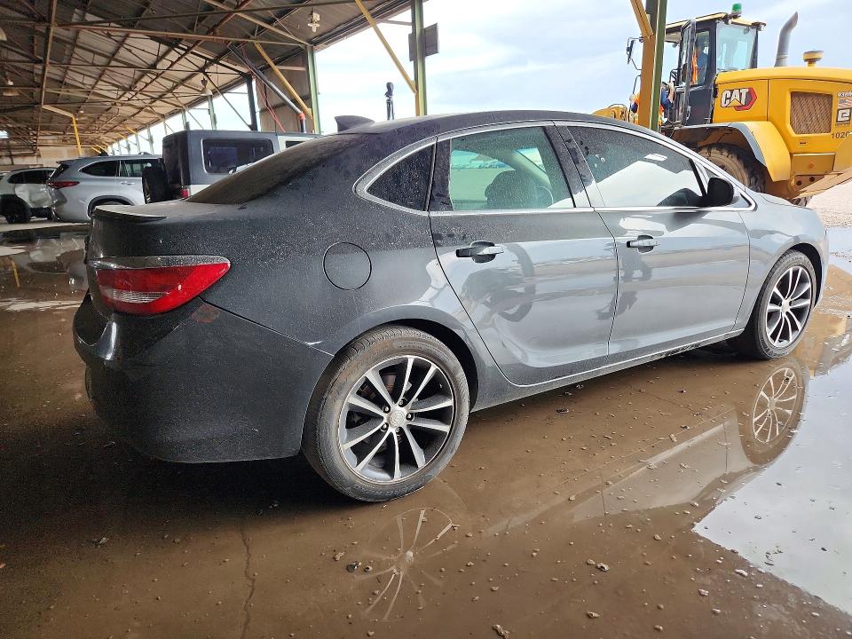 66925986 :رقم المزاد ، 1G4PR5SK0H4122454 vin ، 2017 Buick Verano مزاد بيع