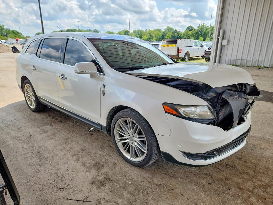 Продажа на аукционе авто 2015 Lincoln Mkt, vin: 2LMHJ5AT4FBL03652, номер лота: 65485576