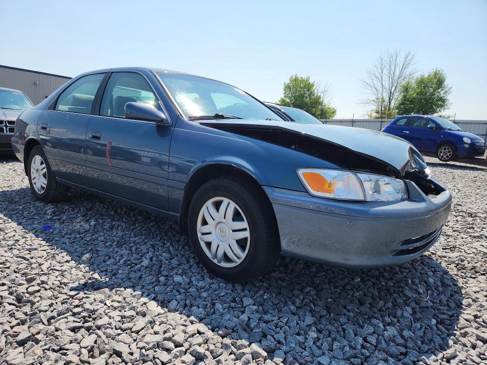 2001 Toyota Camry მანქანა იყიდება აუქციონზე, vin: 4T1BG22K81U792225, აუქციონის ნომერი: 64147406