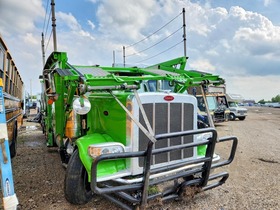 Auction sale of the 2024 Peterbilt 389, vin: 1NPXL49XXRD685457, lot number: 63866276