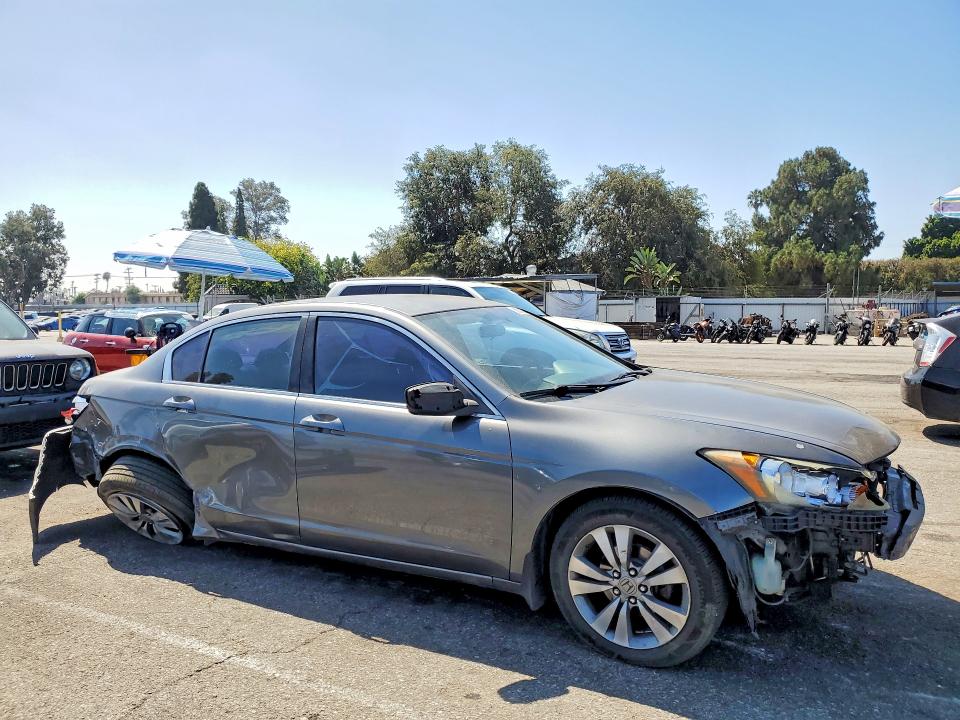 Продажа на аукционе авто 2009 Honda Accord, vin: JHMCP26419C011856, номер лота: 63617006