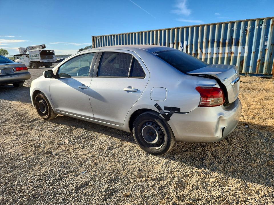 66629466 :رقم المزاد ، JTDBT923X84010440 vin ، 2008 Toyota Yaris مزاد بيع