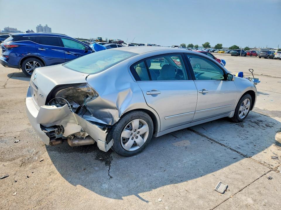 2007 Nissan Altima მანქანა იყიდება აუქციონზე, vin: 1N4AL21E27C209546, აუქციონის ნომერი: 66768776