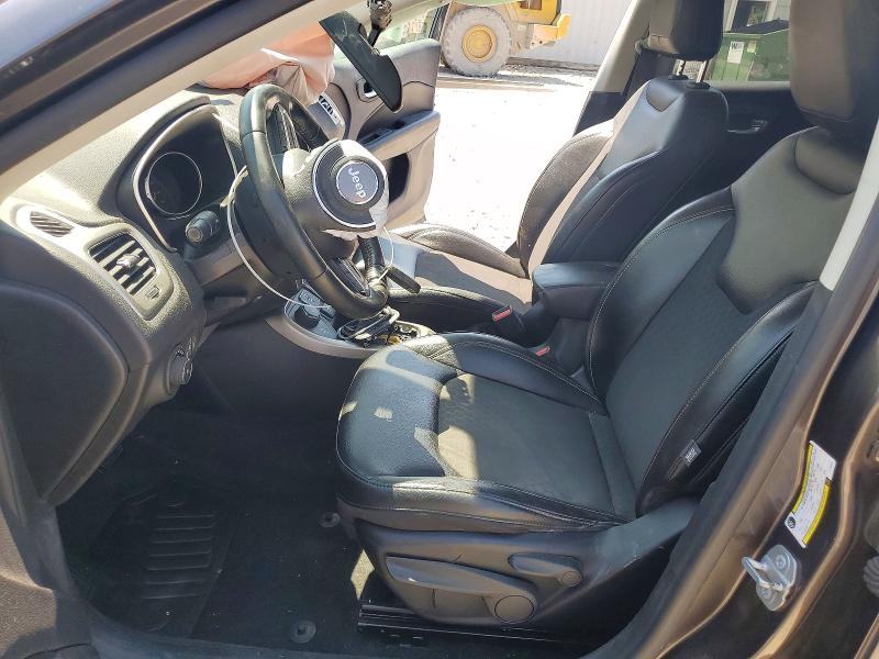 64059876 :رقم المزاد ، 3C4NJDBB0JT155046 vin ، 2018 Jeep Compass مزاد بيع