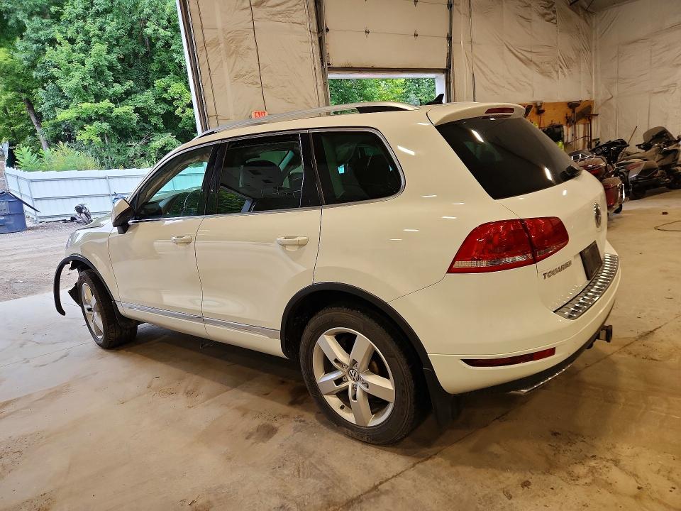 66376596 :رقم المزاد ، WVGEP9BP3ED009223 vin ، 2014 Volkswagen Touareg مزاد بيع