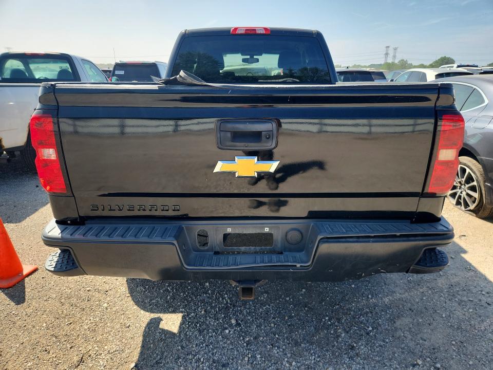65748236 :رقم المزاد ، 1GCRCPEH1JZ283043 vin ، 2018 Chevrolet Silverado مزاد بيع