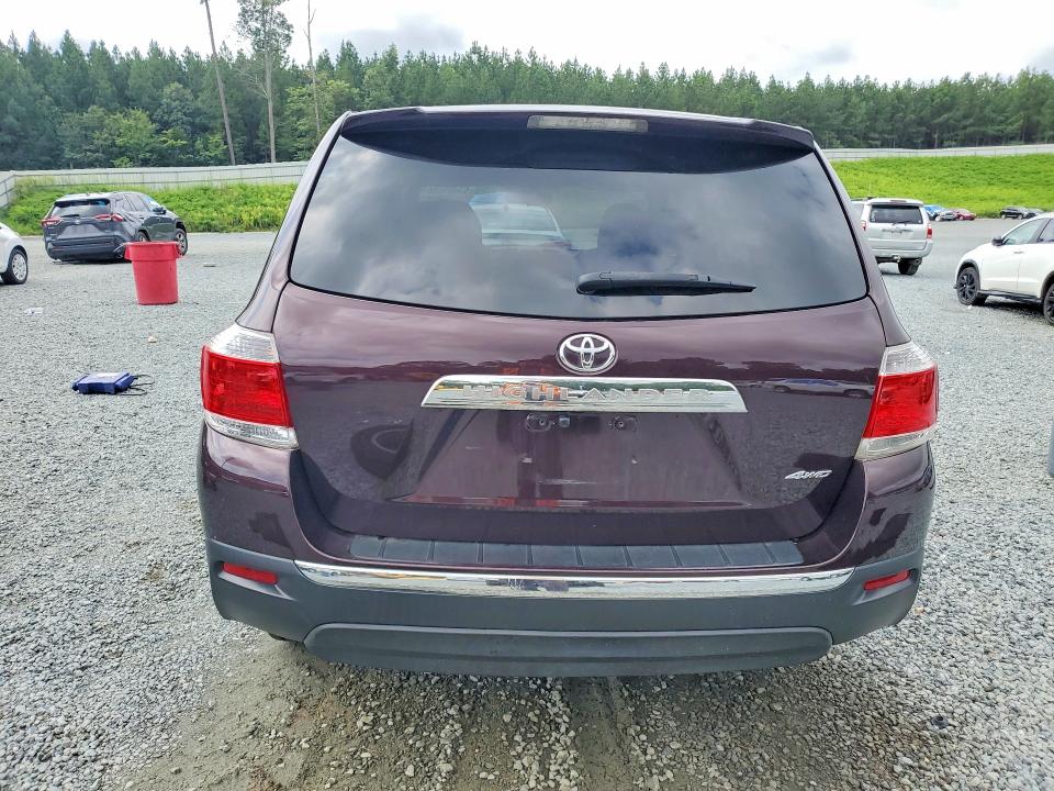 63498656 :رقم المزاد ، 5TDBK3EH9DS189818 vin ، 2013 Toyota Highlander مزاد بيع