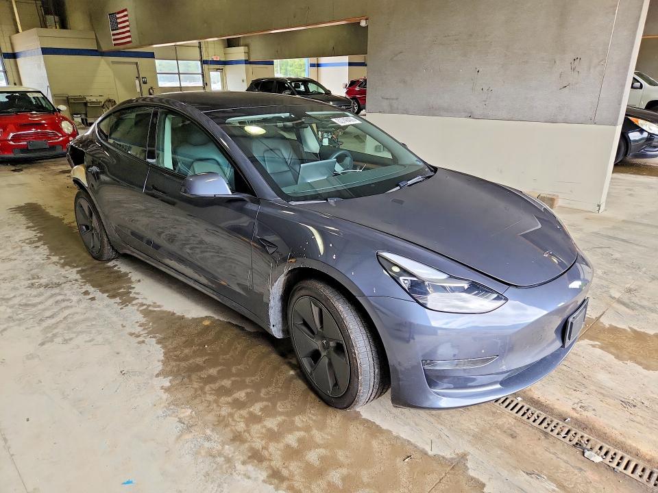 Auction sale of the 2023 Tesla Model 3, vin: 5YJ3E1EA8PF418176, lot number: 62740406