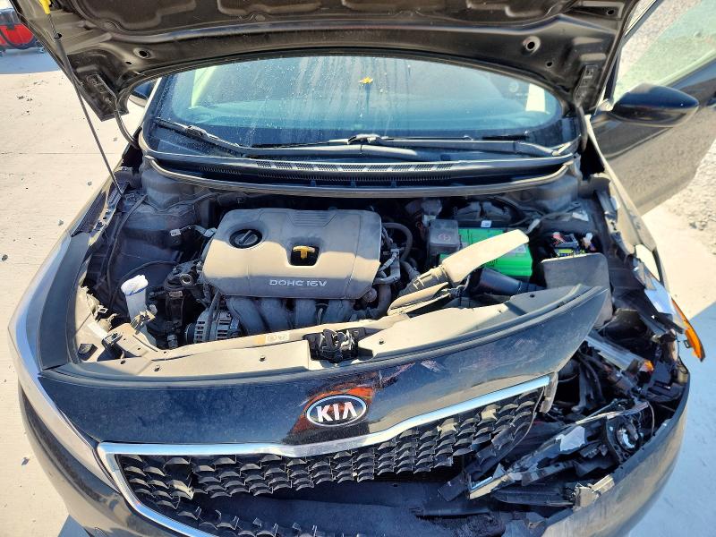 64340666 :رقم المزاد ، 3KPFK4A77JE284436 vin ، 2018 Kia Forte مزاد بيع
