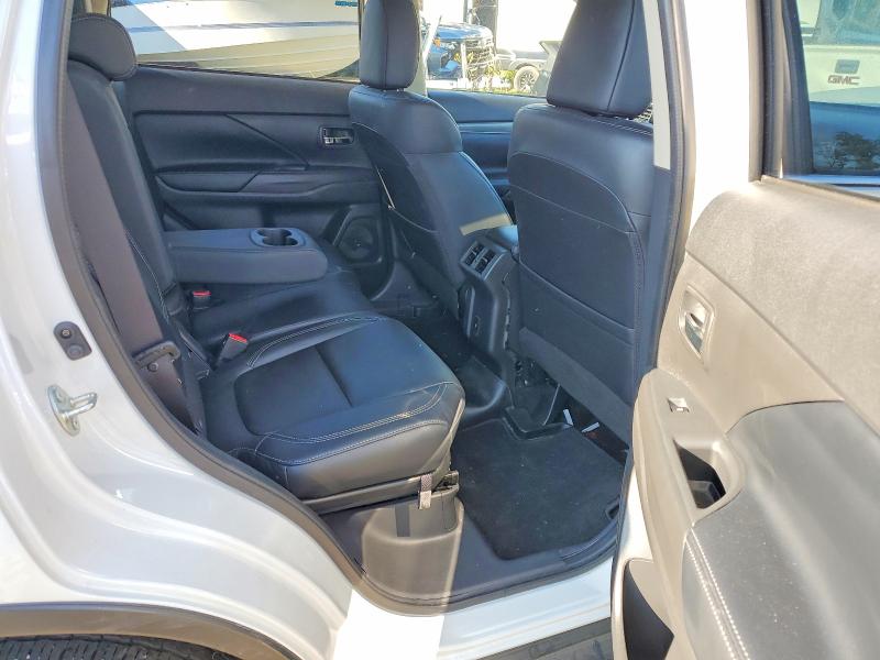 2020 Mitsubishi Outlander მანქანა იყიდება აუქციონზე, vin: JA4AZ2A32LZ612628, აუქციონის ნომერი: 66355036