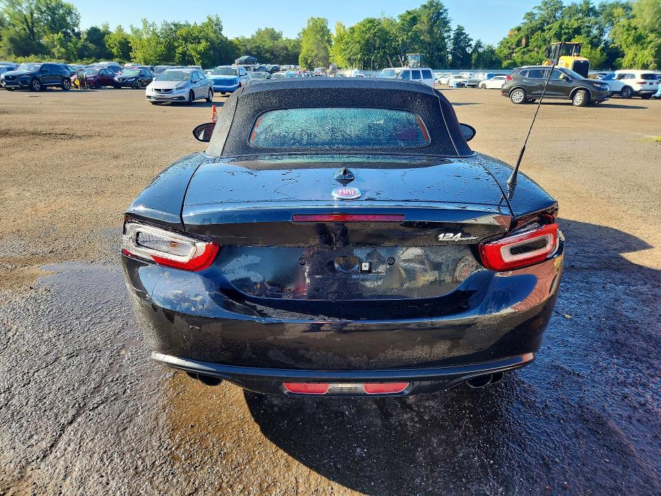 2020 Fiat 124 Spider მანქანა იყიდება აუქციონზე, vin: JC1NFAEK2L0145773, აუქციონის ნომერი: 65526606