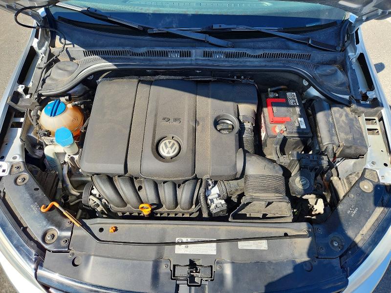 Продажа на аукционе авто 2013 Volkswagen Jetta, vin: 3VWDP7AJ4DM217144, номер лота: 66430626