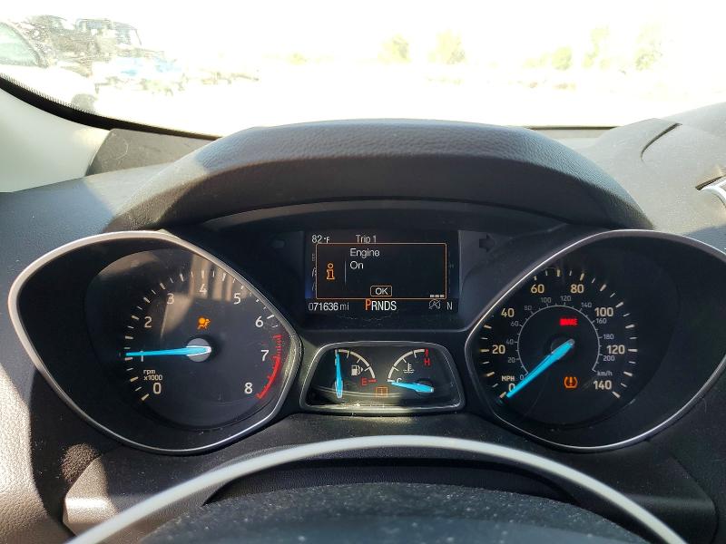 2017 Ford Escape მანქანა იყიდება აუქციონზე, vin: 1FMCU9J9XHUC51899, აუქციონის ნომერი: 64294506