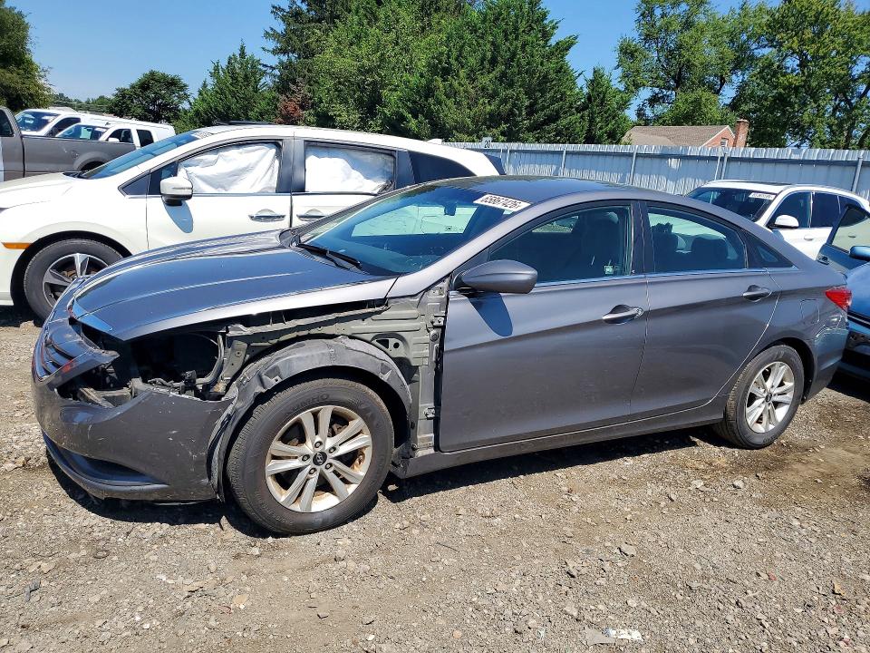 65867426 :رقم المزاد ، 5NPEB4AC0BH290326 vin ، 2011 Hyundai Sonata مزاد بيع