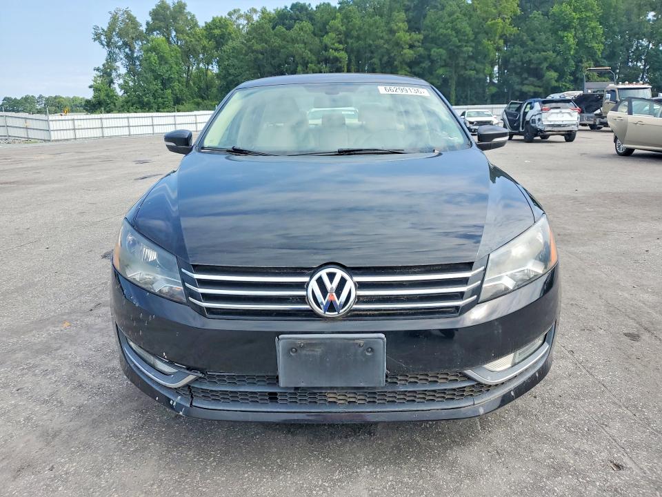 66299136 :رقم المزاد ، 1VWAT7A31FC117197 vin ، 2015 Volkswagen Passat مزاد بيع
