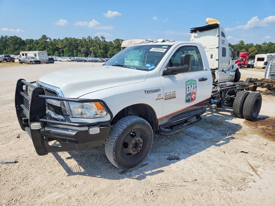 65896456 :رقم المزاد ، 3C7WRSBL2JG413881 vin ، 2018 Ram 3500 مزاد بيع