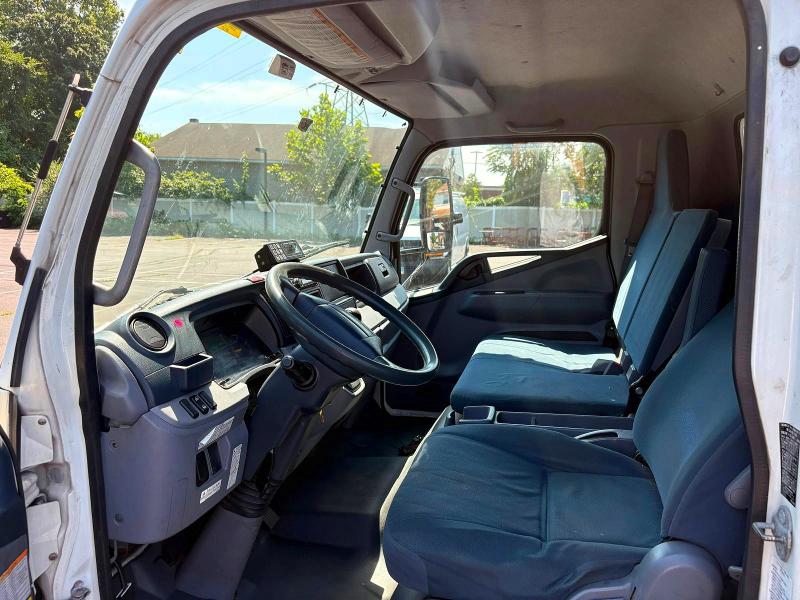Продажа на аукционе авто 2015 Mitsubishi Fuso Truck Of America Inc Fe, vin: JL6CRH1AXFK001346, номер лота: 65593376