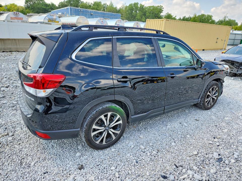 64323026 :رقم المزاد ، JF2SKAPC2NH485227 vin ، 2022 Subaru Forester مزاد بيع