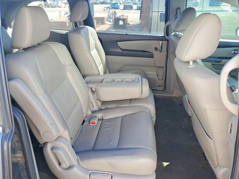 65355186 :رقم المزاد ، 5FNRL5H65FB010912 vin ، 2015 Honda Odyssey مزاد بيع