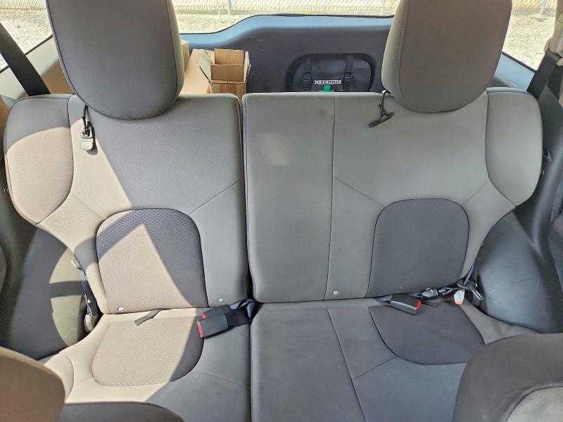 65642846 :رقم المزاد ، 5N1AN0NW4FN656776 vin ، 2015 Nissan Xterra مزاد بيع