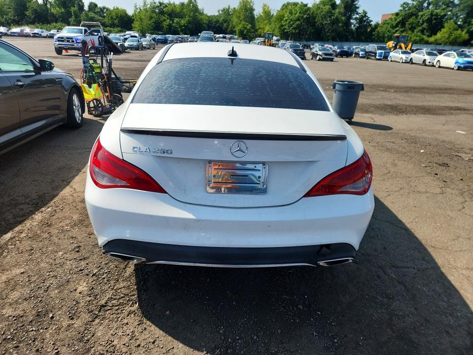 Продажа на аукционе авто 2019 Mercedes-benz Cla, vin: WDDSJ4EB7KN707972, номер лота: 64235946