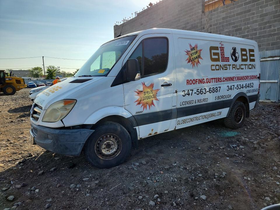 2010 Mercedes-benz Sprinter მანქანა იყიდება აუქციონზე, vin: WD3PE7CC9A5479029, აუქციონის ნომერი: 65790076