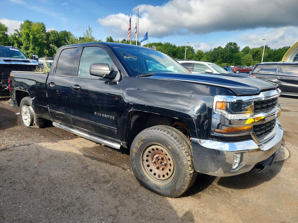 Продаж на аукціоні авто 2018 Chevrolet Silverado, vin: 1GCVKREC0JZ242811, номер лоту: 65433106