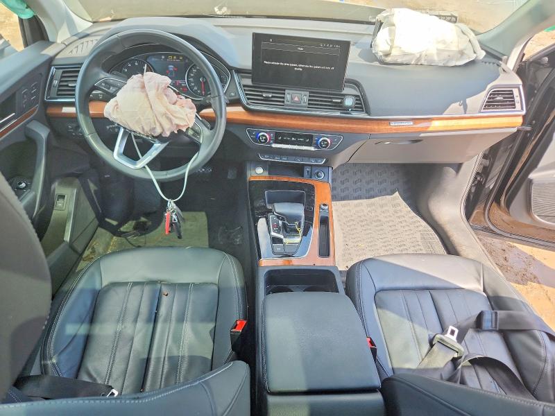 63777376 :رقم المزاد ، WA1AAAFY7M2082382 vin ، 2021 Audi Q5 مزاد بيع