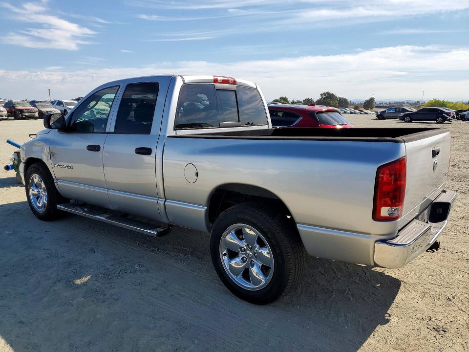 2005 Dodge Ram 1500 მანქანა იყიდება აუქციონზე, vin: 1D7HA18D25J611586, აუქციონის ნომერი: 66136526