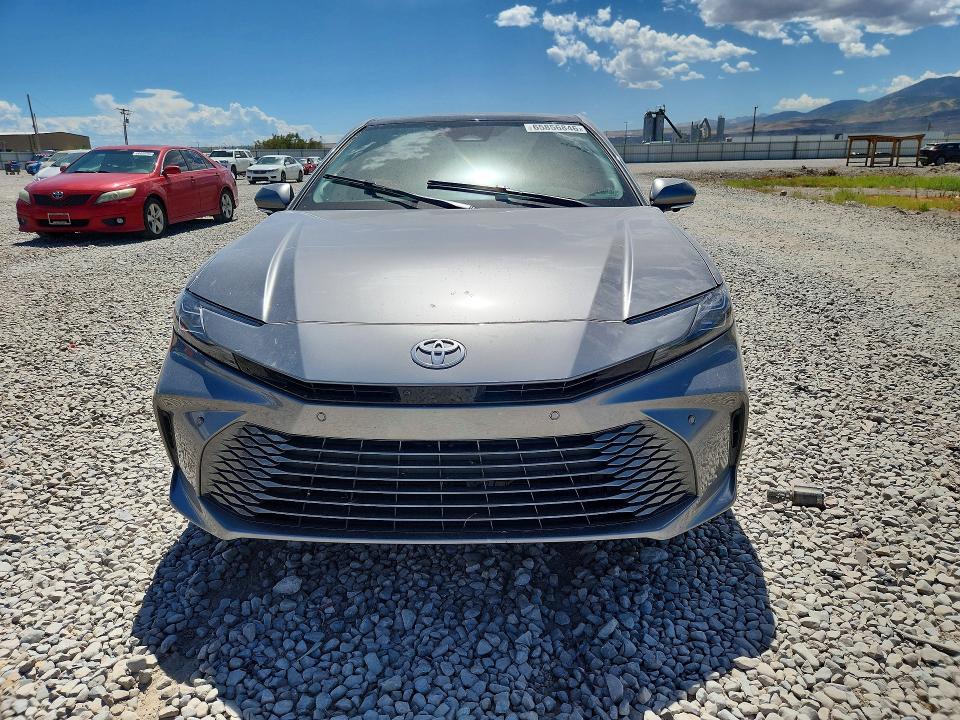 Продаж на аукціоні авто 2025 Toyota Camry, vin: 4T1DBADK9SU517057, номер лоту: 65856846