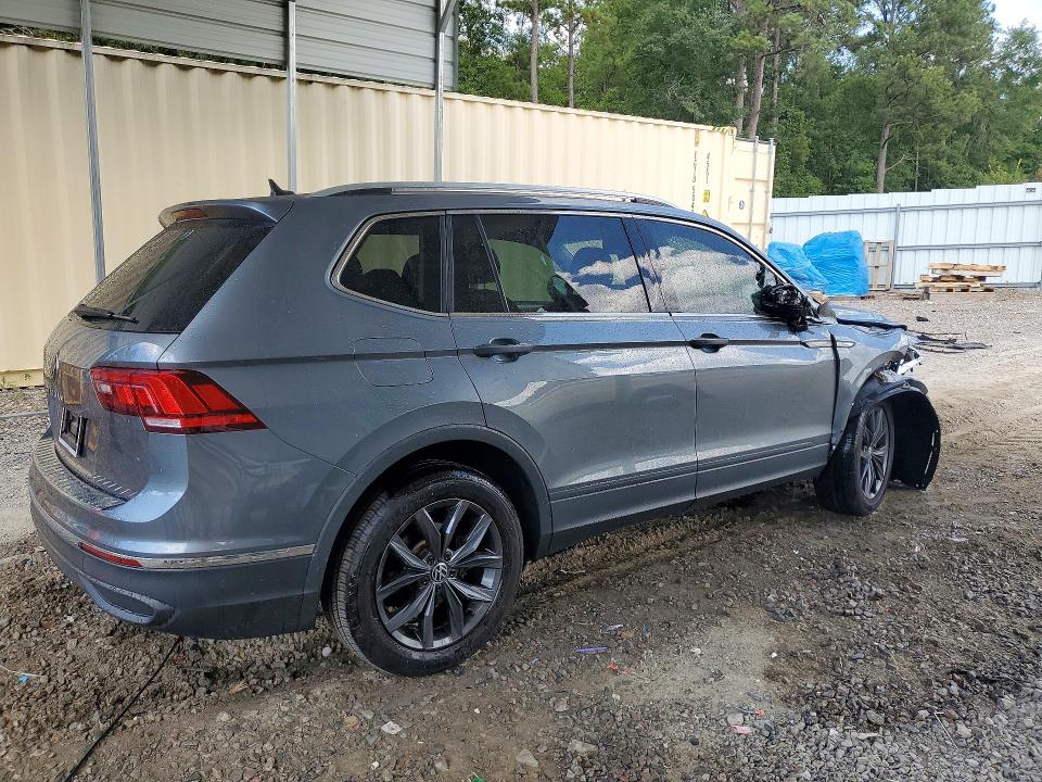 64095886 :رقم المزاد ، 3VV3B7AX1PM044609 vin ، 2023 Volkswagen Tiguan مزاد بيع