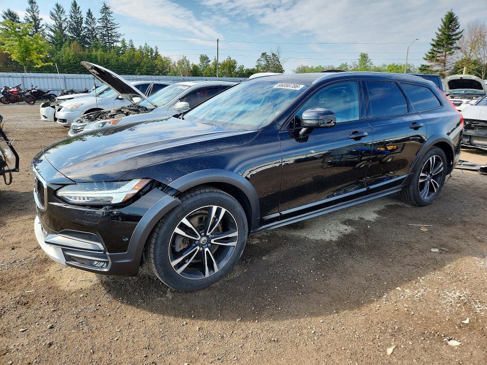Продажа на аукционе авто 2018 Volvo V90 Cross Country, vin: YV4A22NL0J1014664, номер лота: 66086786