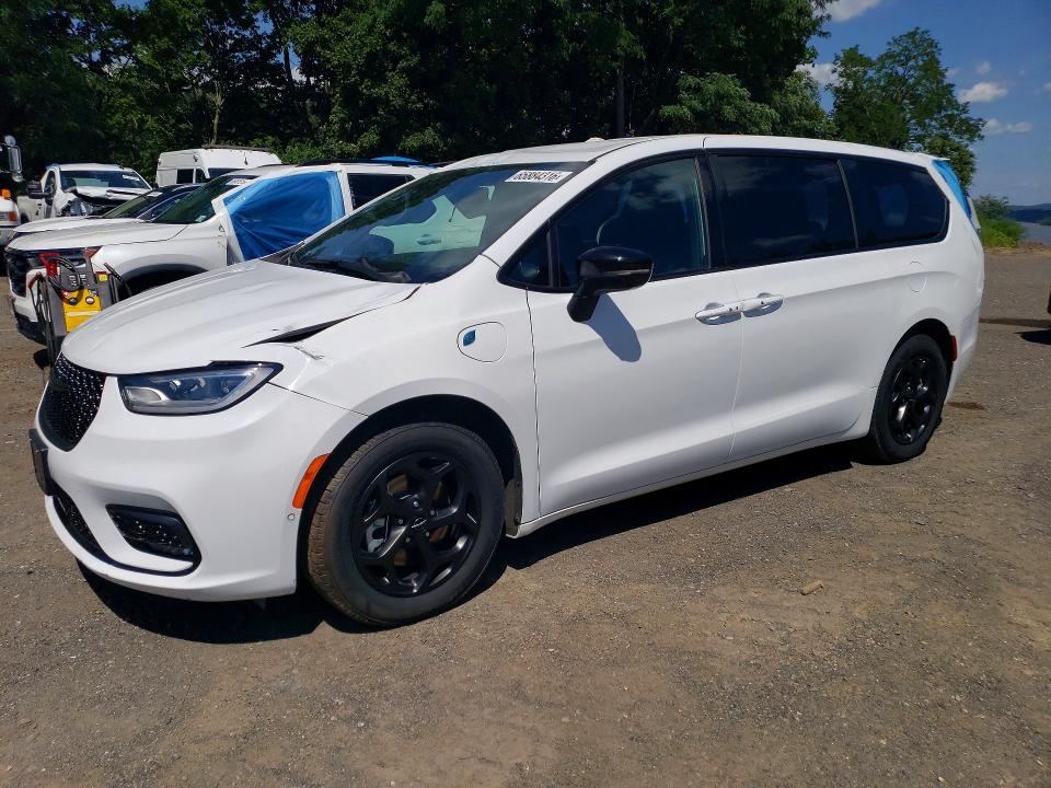 65884316 :رقم المزاد ، 2C4RC1S79RR158421 vin ، 2024 Chrysler Pacifica مزاد بيع