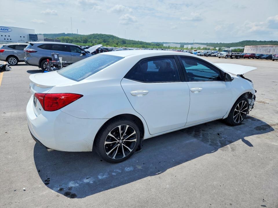 2017 Toyota Corolla მანქანა იყიდება აუქციონზე, vin: 5YFBURHE1HP726713, აუქციონის ნომერი: 66830146
