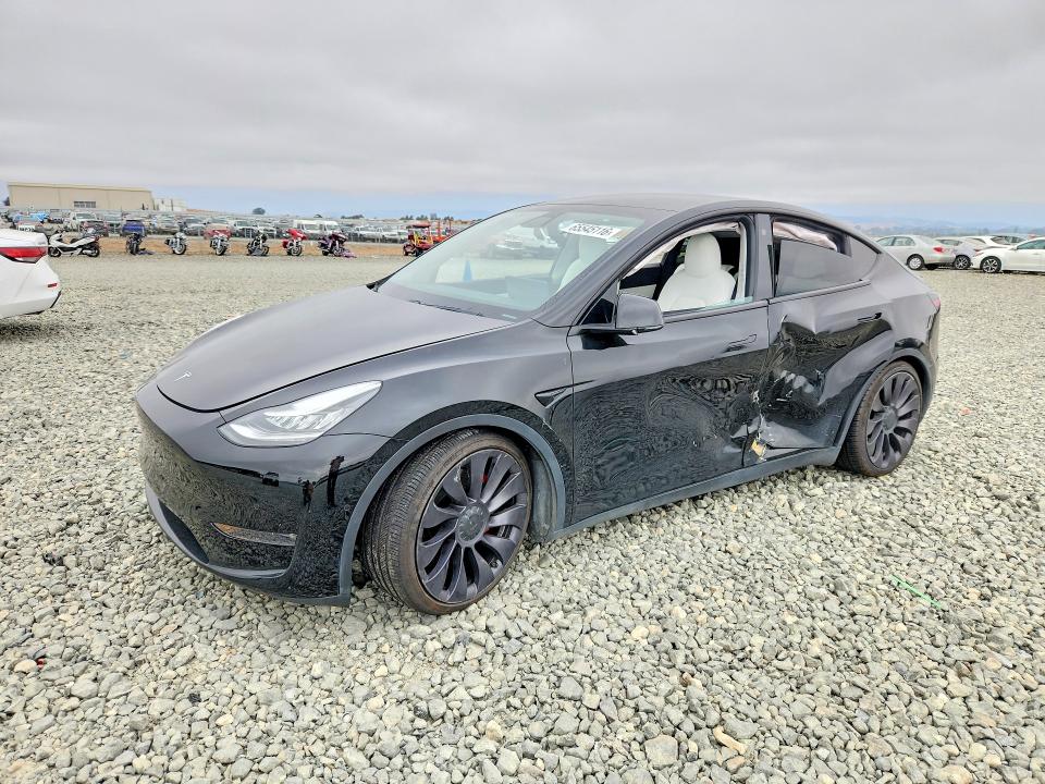 65545116 :رقم المزاد ، 5YJYGDEF4MF071874 vin ، 2021 Tesla Model Y مزاد بيع