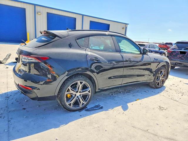 Aukcja sprzedaży 2022 Maserati Levante, vin: ZN661YUM3NX383755, numer aukcji: 64419196