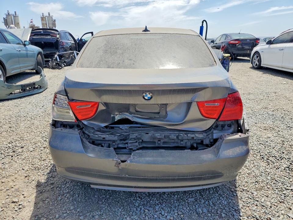 65157396 :رقم المزاد ، WBAPH5G59BNM84274 vin ، 2011 Bmw 328 مزاد بيع