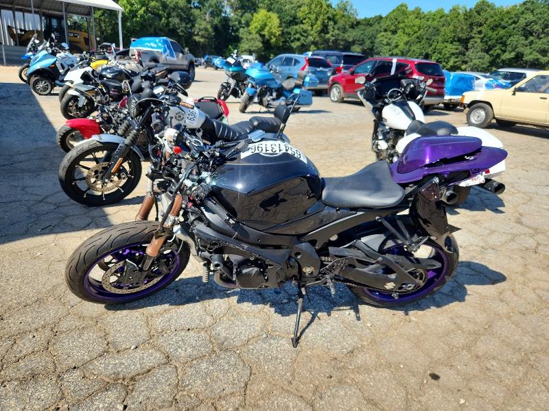 65413196 :رقم المزاد ، JS1GT76A062103120 vin ، 2006 Suzuki Gsx-r1000 مزاد بيع