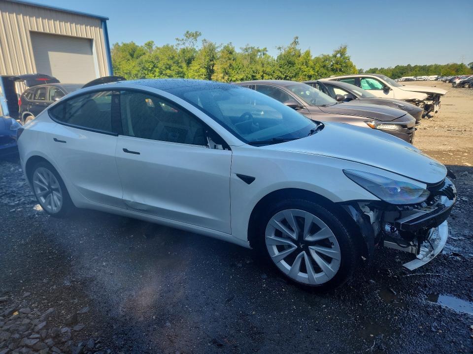 Продажа на аукционе авто 2022 Tesla Model 3, vin: 5YJ3E1EA2NF368971, номер лота: 65753986