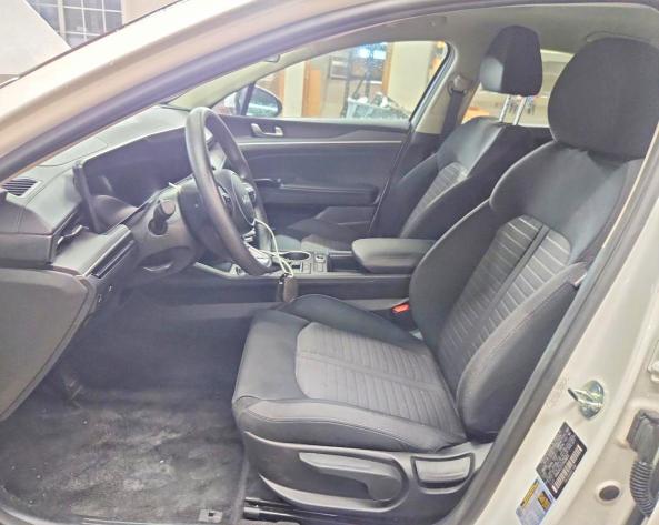 Продажа на аукционе авто 2026 Kia K5, vin: KNAG24J72T5436851, номер лота: 64122656