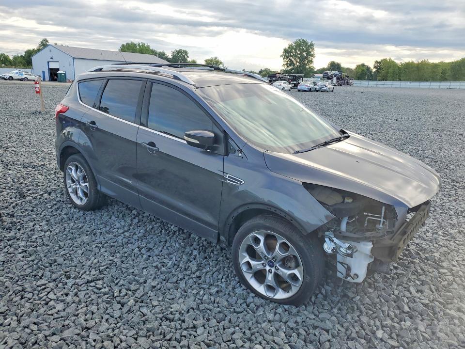 63529426 :رقم المزاد ، 1FMCU9J96FUB91360 vin ، 2015 Ford Escape مزاد بيع