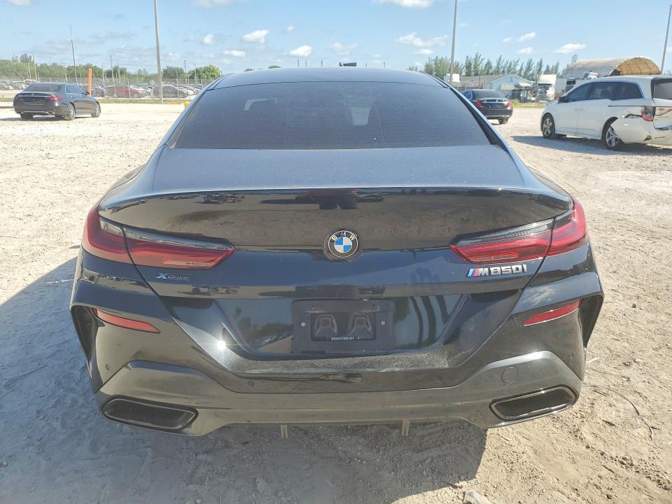 Продаж на аукціоні авто 2021 Bmw M850xi, vin: WBAGV8C08MCF68611, номер лоту: 65098656